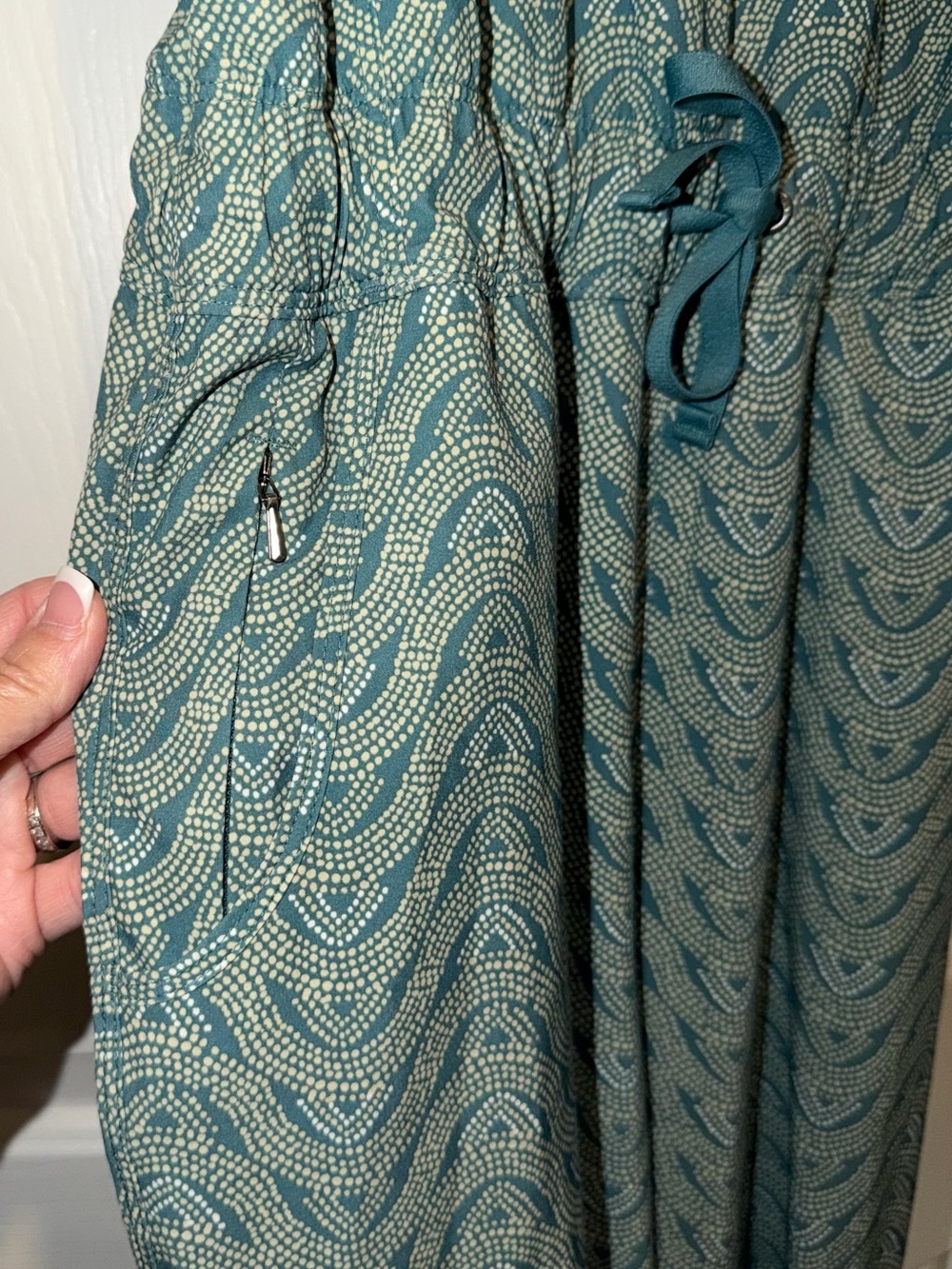 Patagonia Fleetwith Jumpsuit Womens Small Bluff River Multi Tasmanian Teal - Picture 3 of 8
